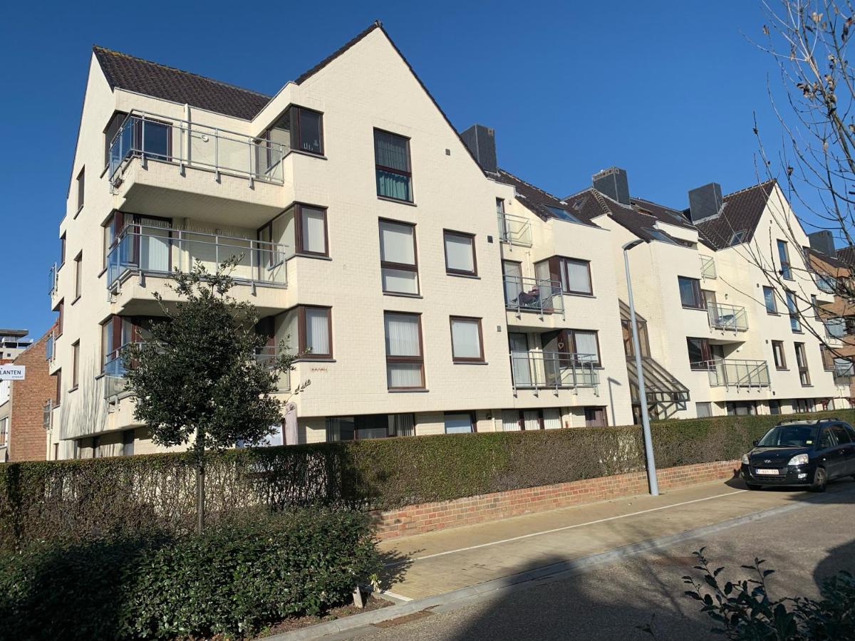 Top Appartement Met Garage "Au Franelle" Oostende Eksteriør bilde